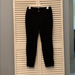Express Black Skinny Ankle Pants w/ zipper